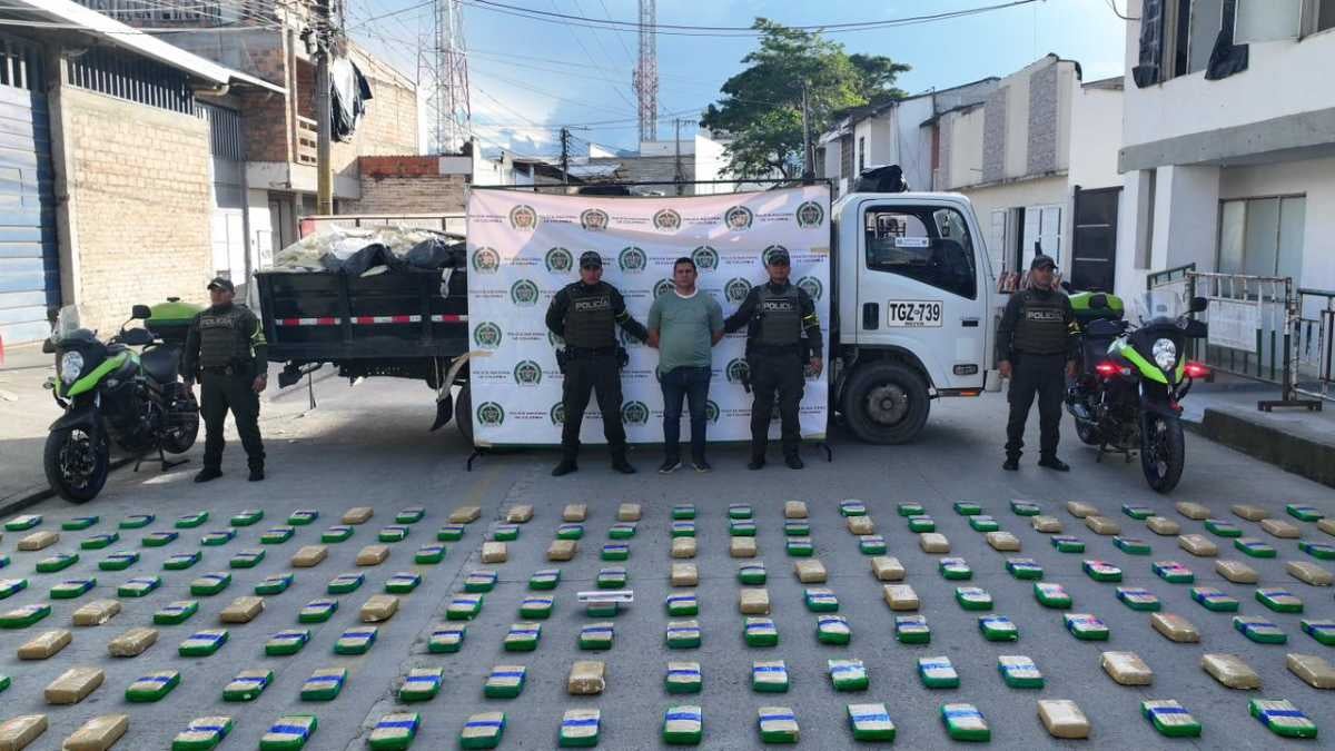 Incautación droga | Cargamento Marihuana | Droga Isnos | Noviembre 2025