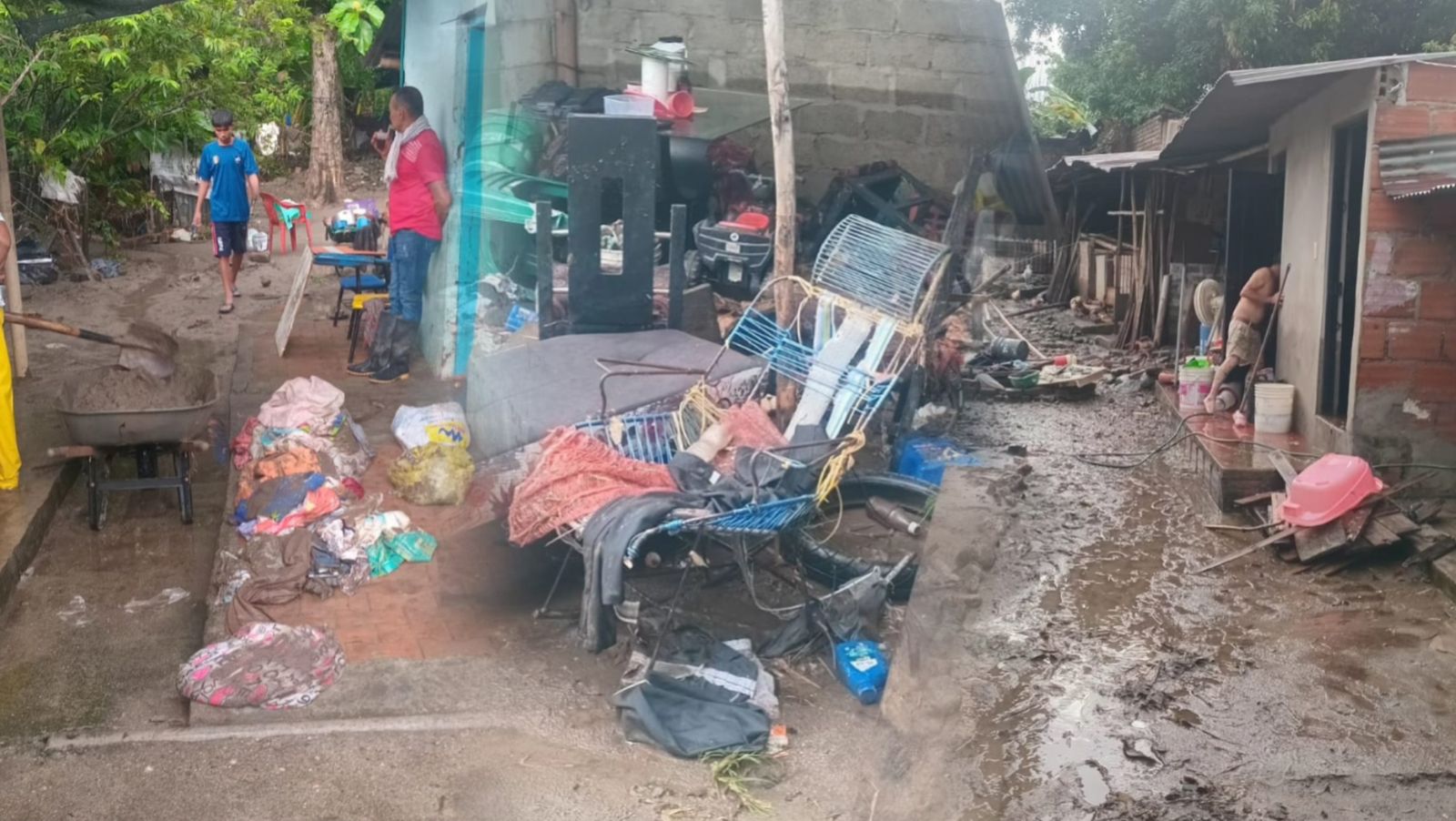 183 familias quedaron sin nada en Venadillo y piden ayuda urgente