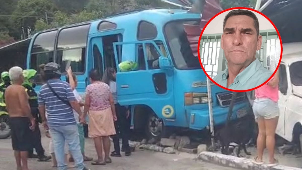 Sicarios asesinan a conductor en plena vía y provocan choque contra vivienda y carro