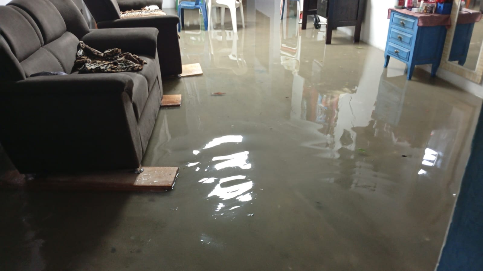 Más de 200 familias damnificadas por inundaciones en Leticia, Amazonas