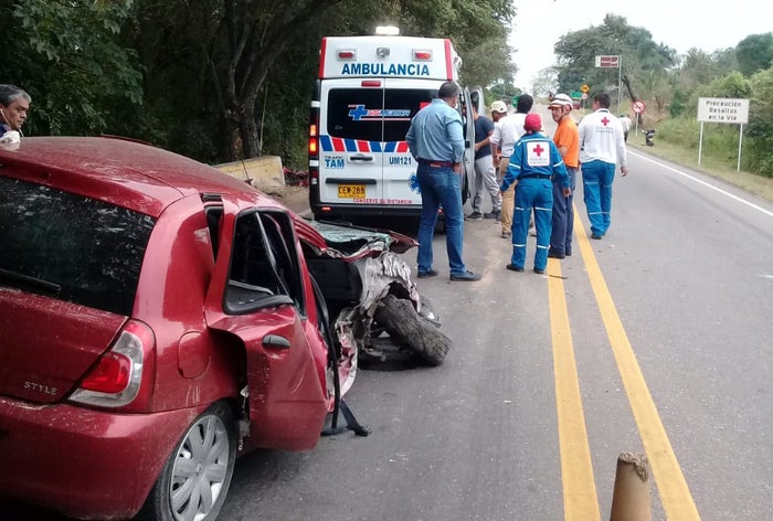 Accidente entre Alvarado y Venadillo deja dos personas heridas, una d