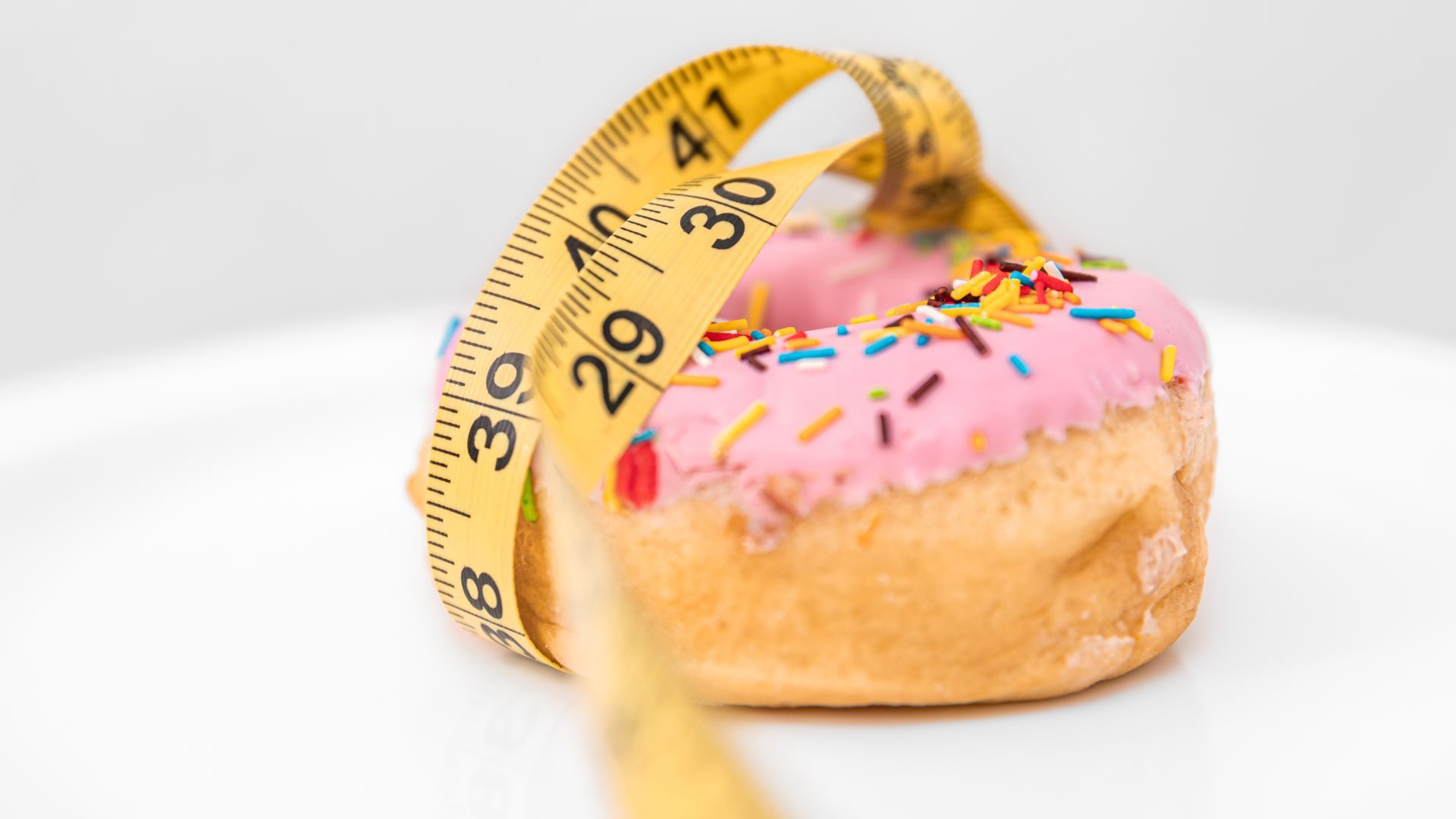 Colombia prende alarmas: más de la mitad de adultos está pasado de peso