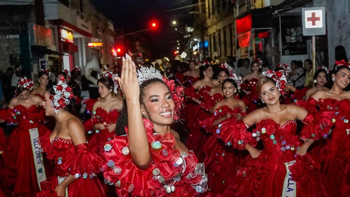 Aquí muestran a la Reina popular del 20 de enero en Sincelejo