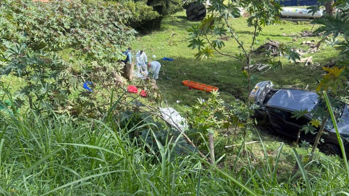 Accidente de Tránsito en la vía Medellín - Bogotá
