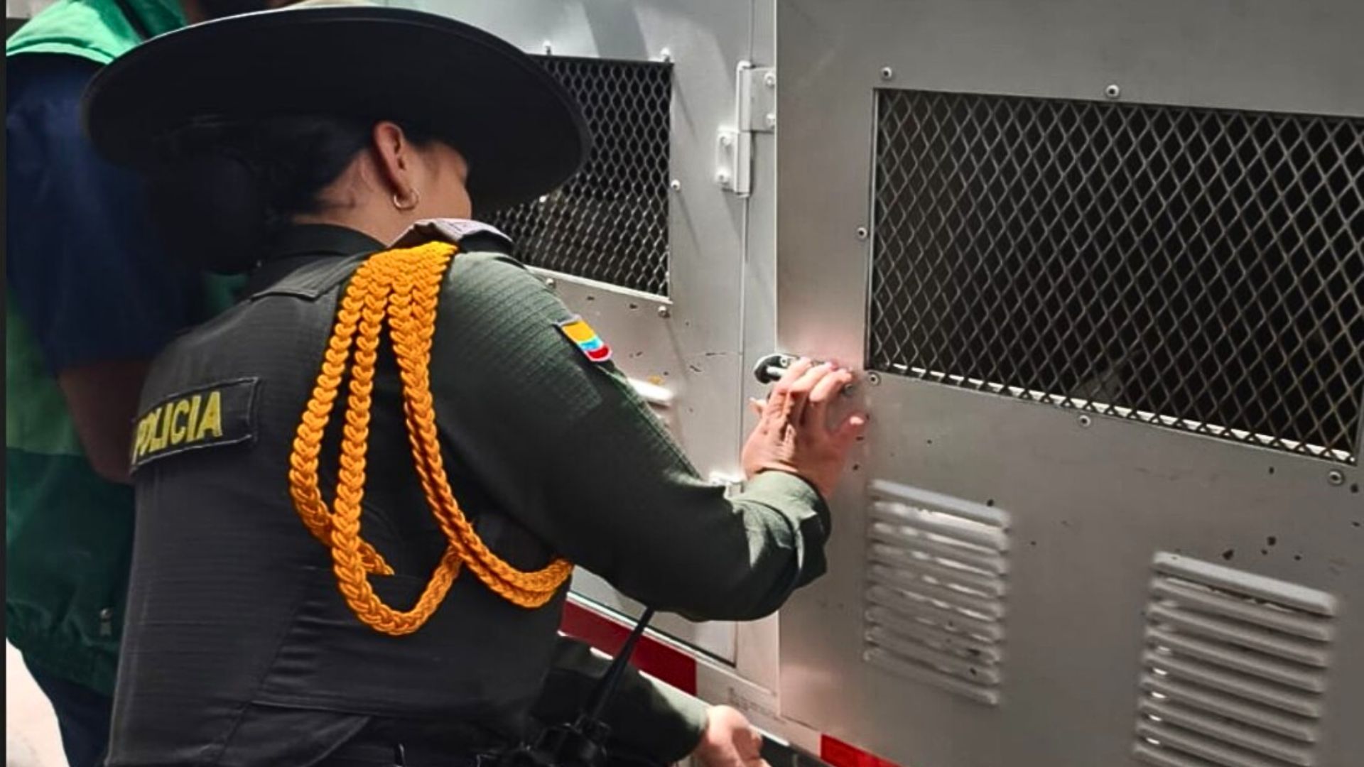 Policía y Distrito rescatan dos perros por presunto abuso en Bogotá