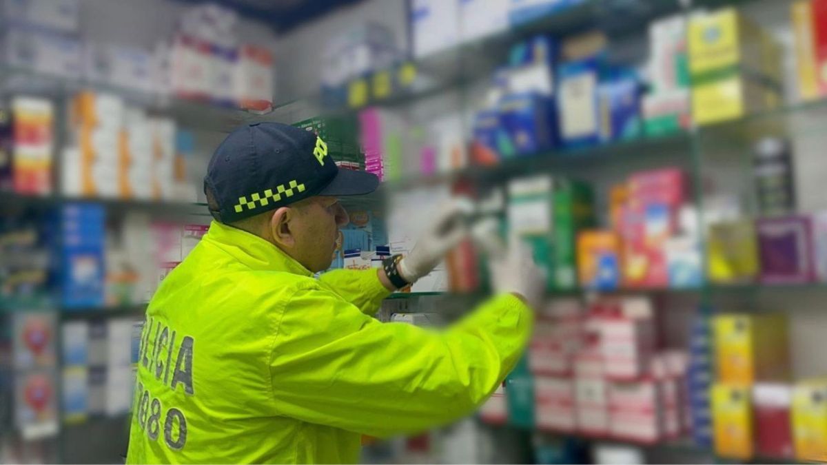 Las autoridades desmantelaron una red dedicada al tráfico ilegal de medicamentos vencidos en Barranquilla.