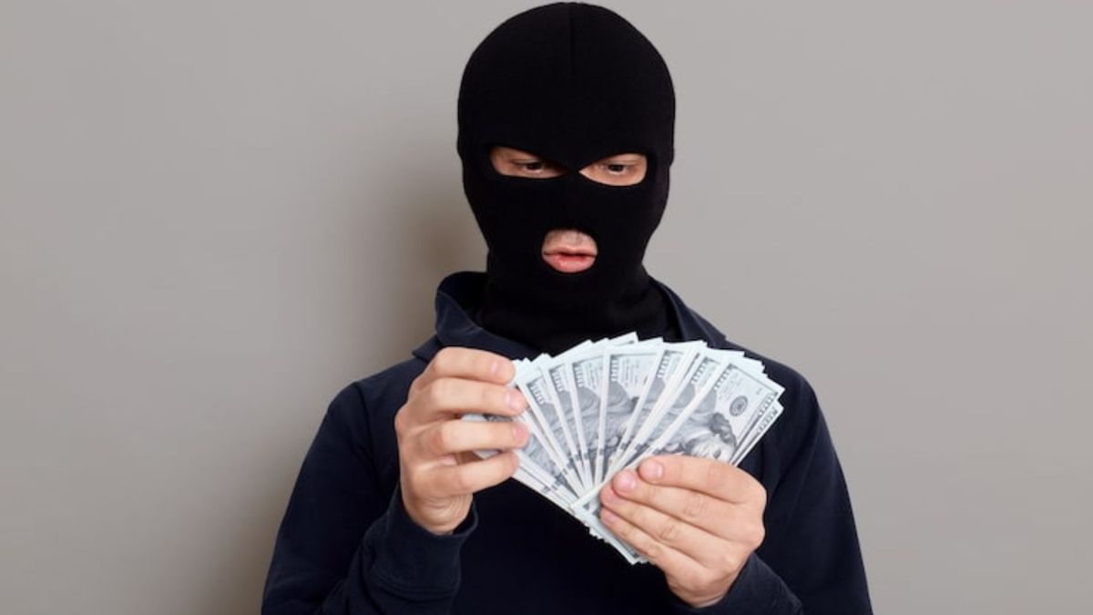 Hurto millonario (referencia)