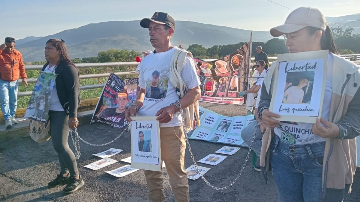 Familiares exigen la liberación de sus seres queridos
