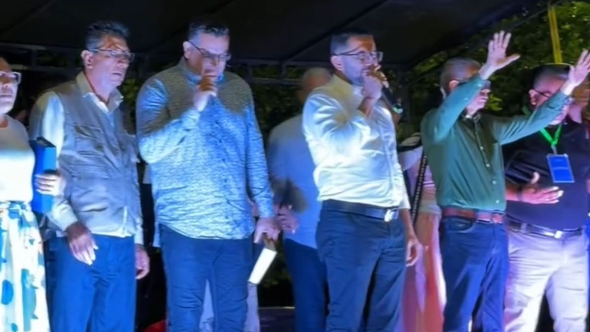 Líderes religiosos y políticos bendicen a Bucaramanga