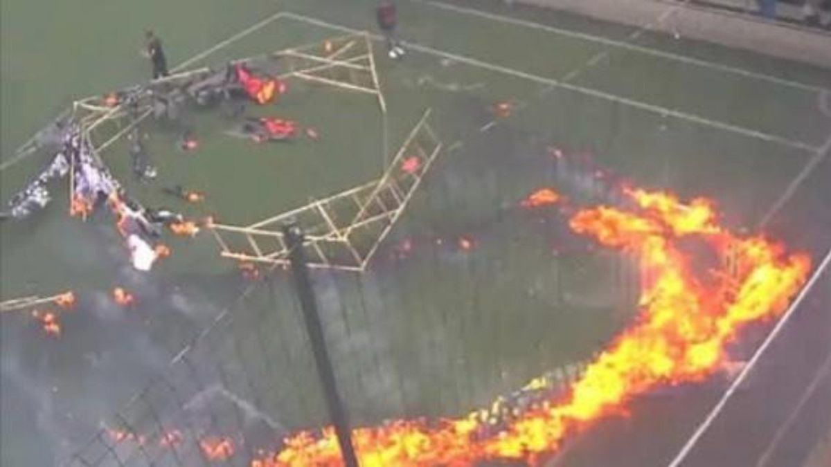 Incendio en Envigado por un globo de mecha