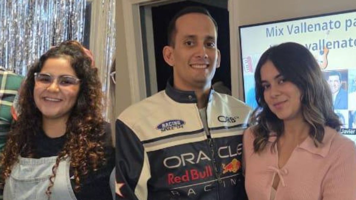 Estos tres jóvenes se encuentran retenidos en territorio estadounidense