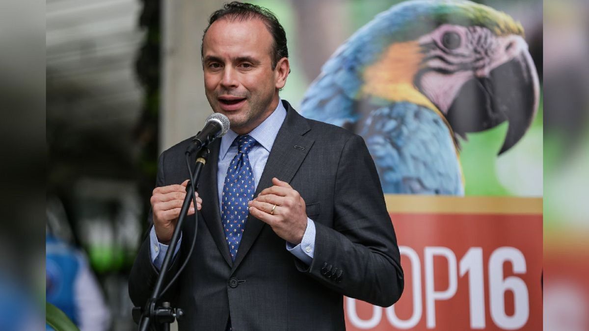 Revolcón en gabinete de Alejandro Éder en Cali