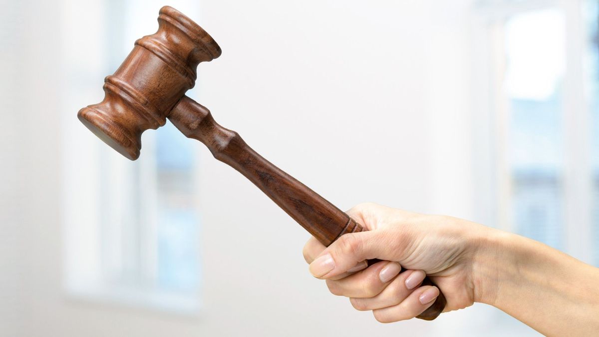 Fiscalía sin pruebas: juez libera a padre de bebé