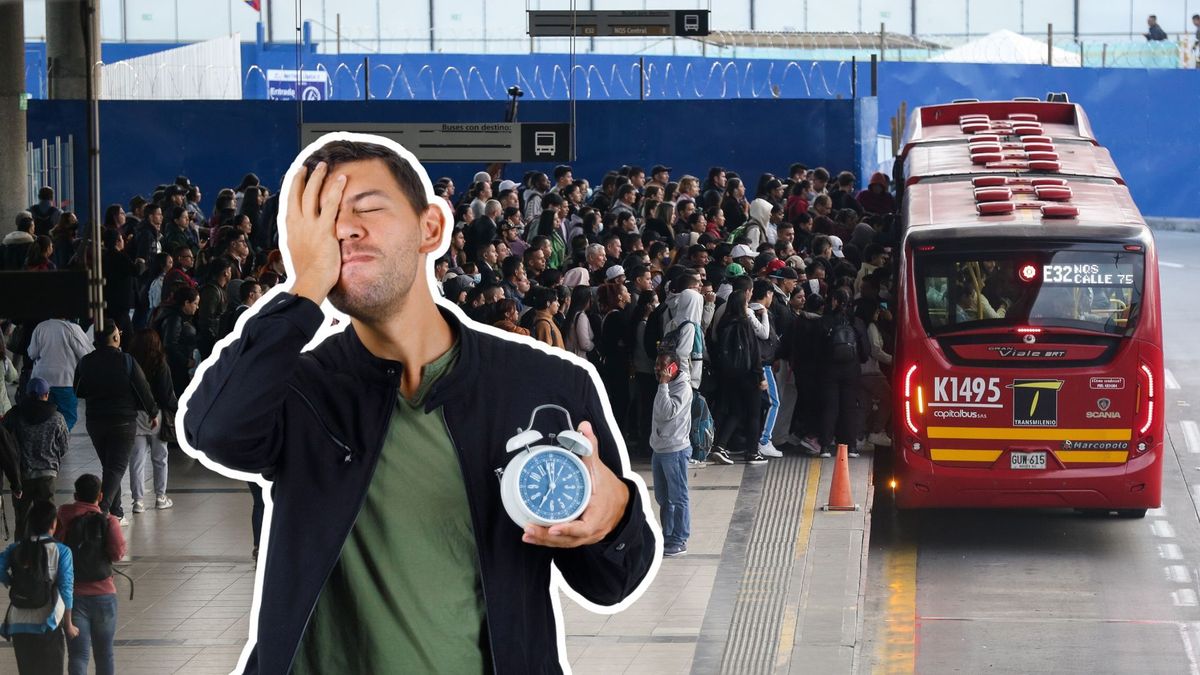 Usuario de TransMilenio agobiado por demoras en el servicio