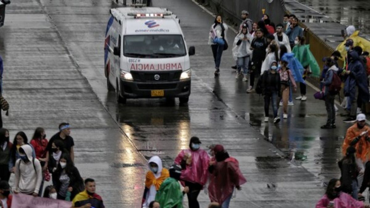 Protesta no dio paso a ambulancia y puso en riesgo a paciente crítico