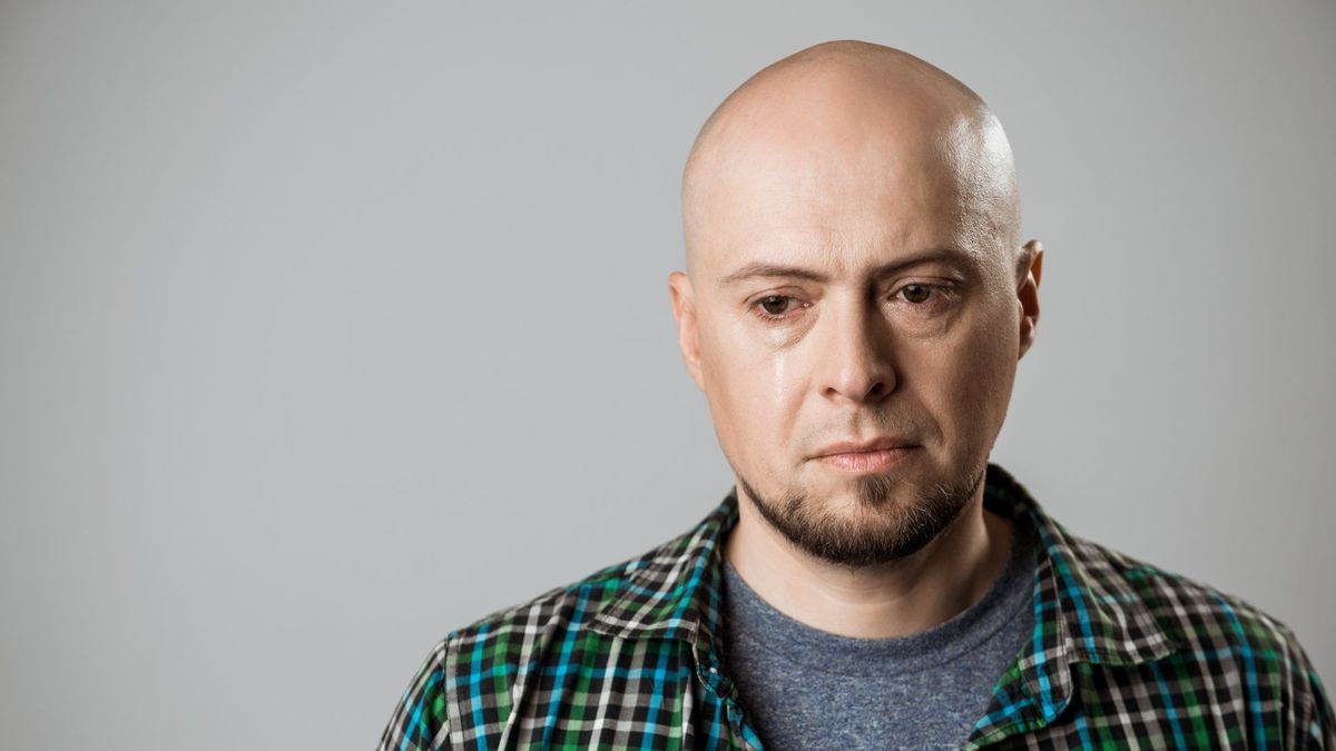 Invima alertó por cápsulas que prometían devolver el cabello y se venden por redes sin aval sanitario.