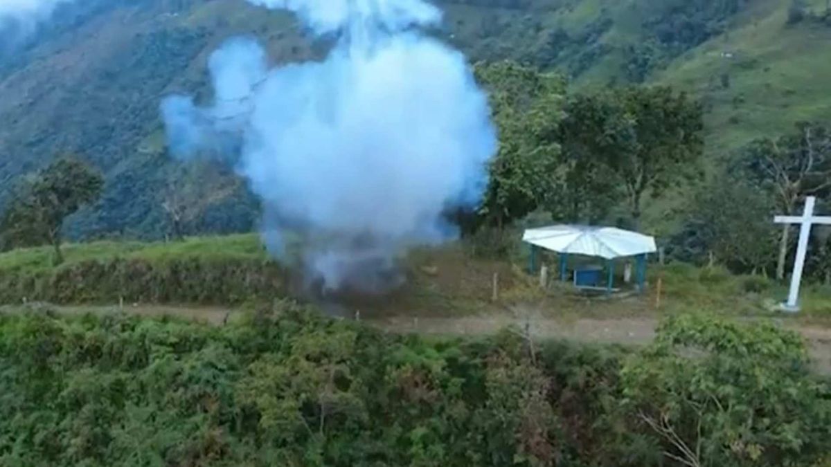 Ejército golpea estructuras ilegales en Antioquia