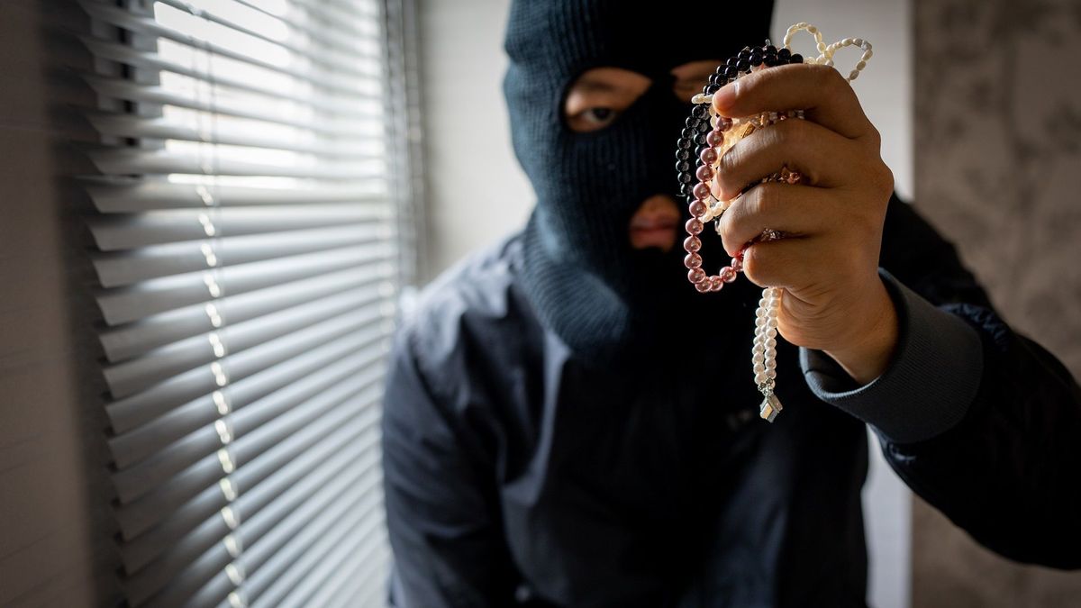 Condenado por robo a joyería en Medellín