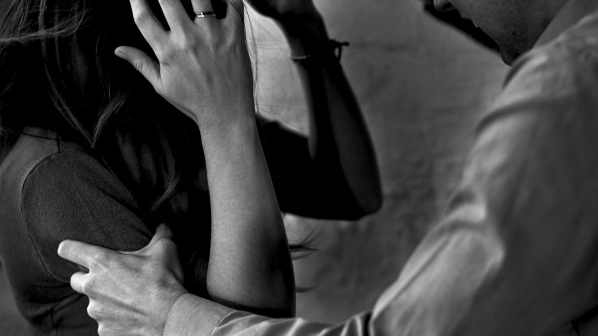 Violencia intrafamiliar terminó en ataque a cuchillo en Medellín