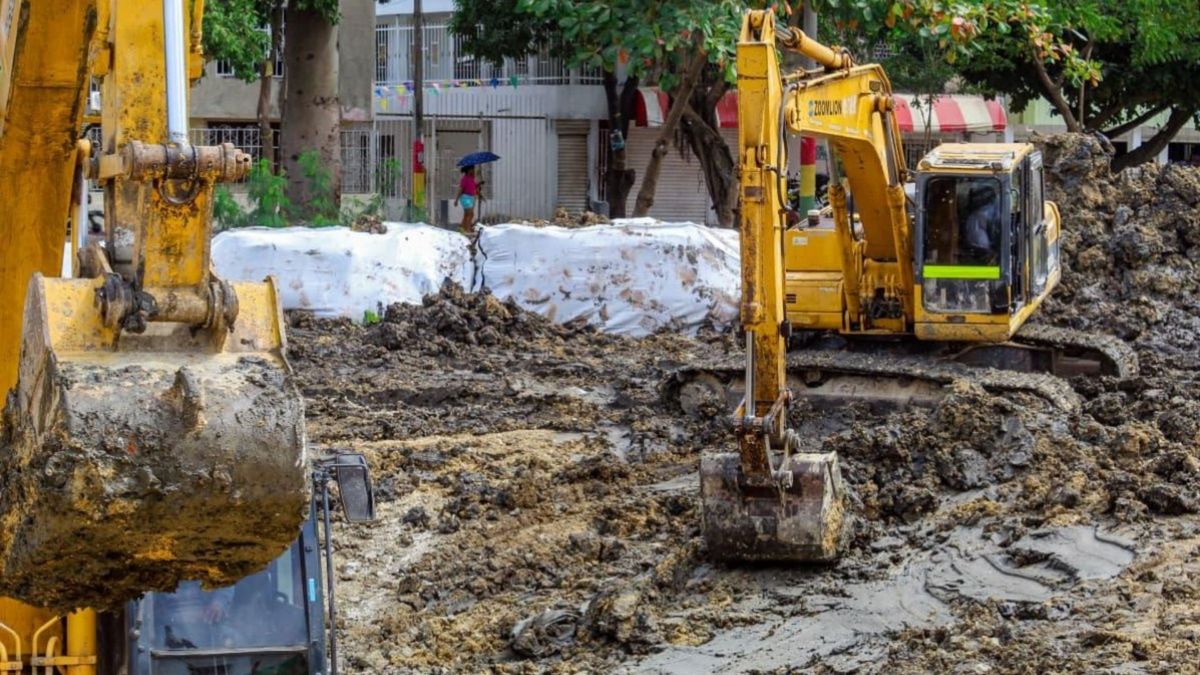Puente sobre canal Matute en Cartagena