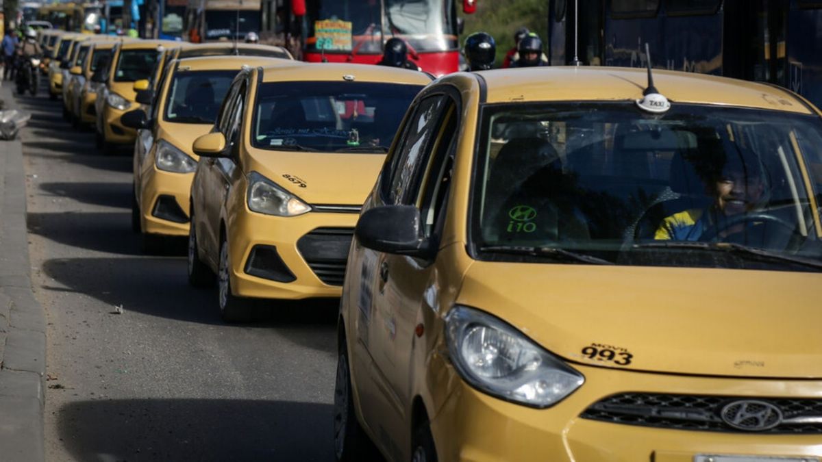 Pico y placa de taxis en Bogotá