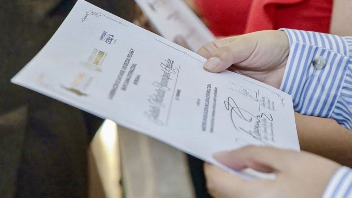 Becas al mérito santandereano