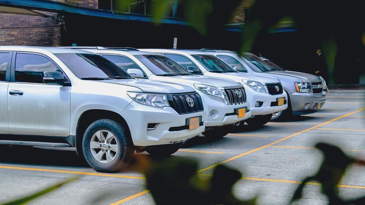Camionetas de la Unidad Nacional de Protección