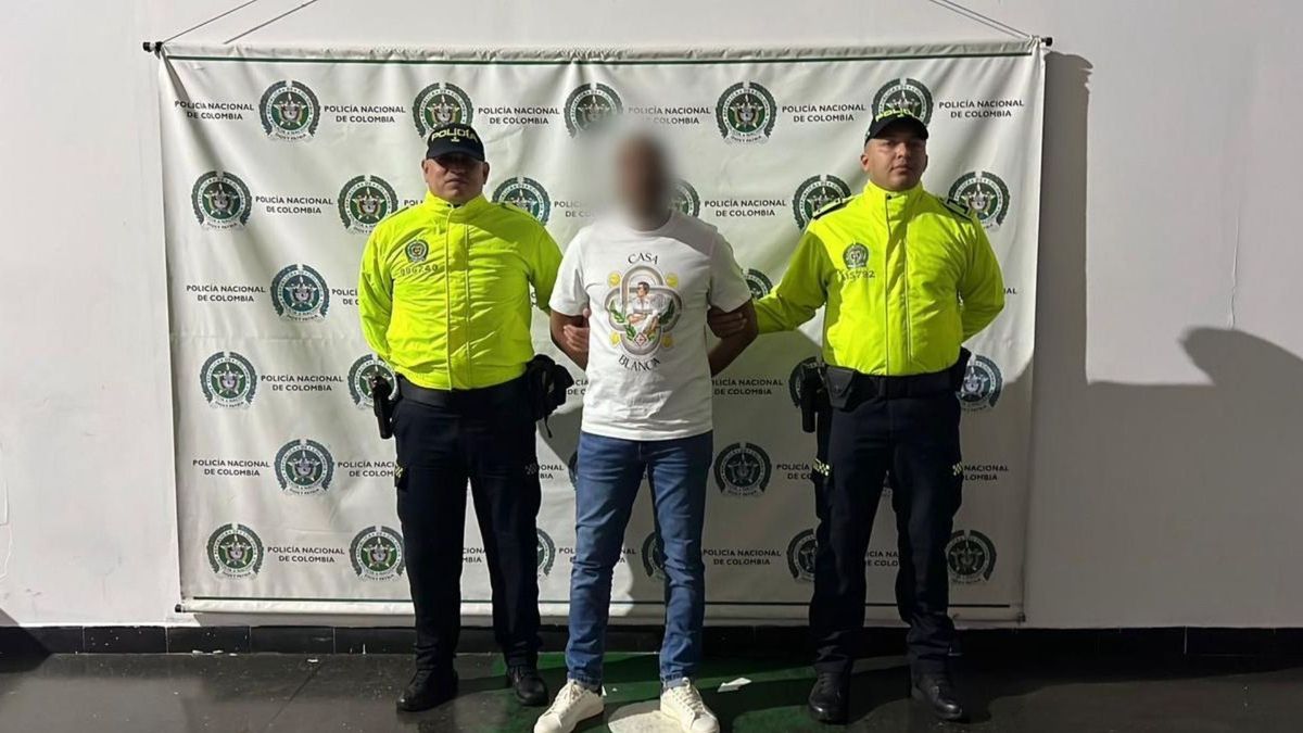 Según autoridades, El Cantante movía hasta dos toneladas mensuales de cocaína por rutas de Urabá y Chocó.