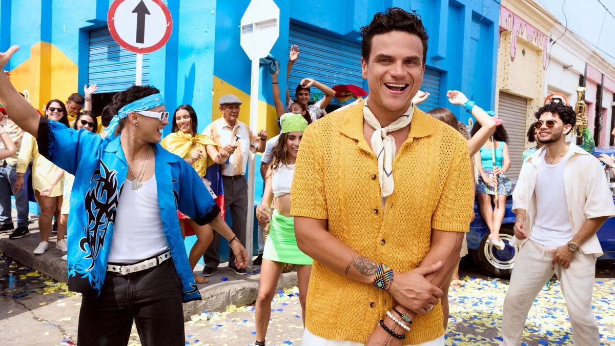 Silvestre Dangond durante la grabación de su video musical ‘Ganas de tenerla’