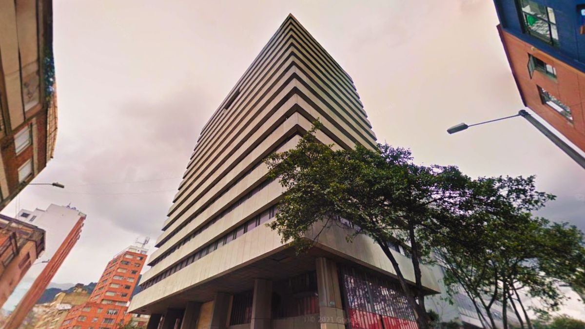 El edificio abandonado de Telecom