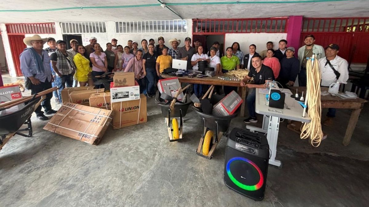 Artesanos de San Luis reciben millonaria inversión para fortalecer el sombrero de pindo