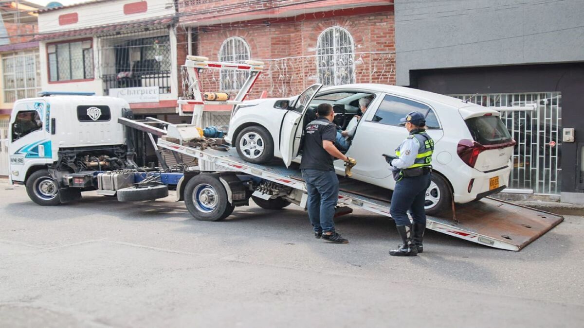 Agreden a agentes de tránsito en día sin carro y sin moto en Ibagué 2026