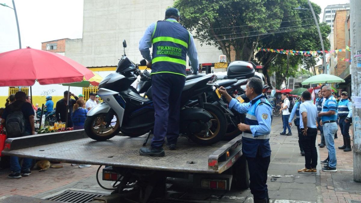 Controles de tránsito en el centro de Bucaramanga