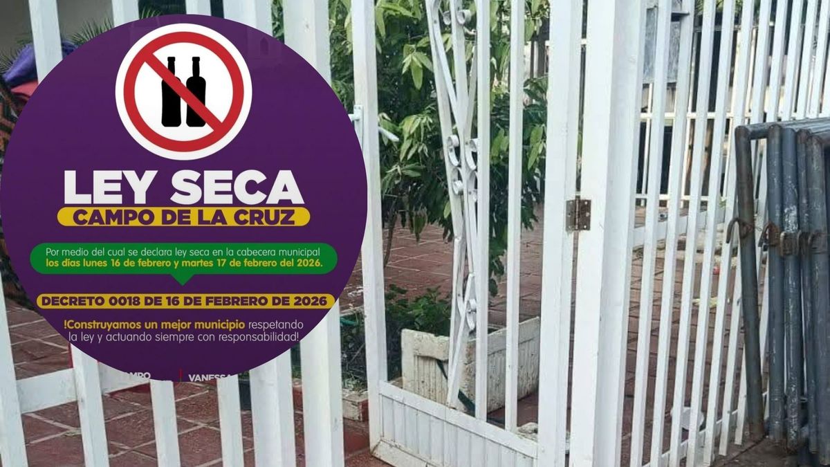 Casa de la alcaldesa de Campo de la Cruz (fondo) - anuncio de Ley seca