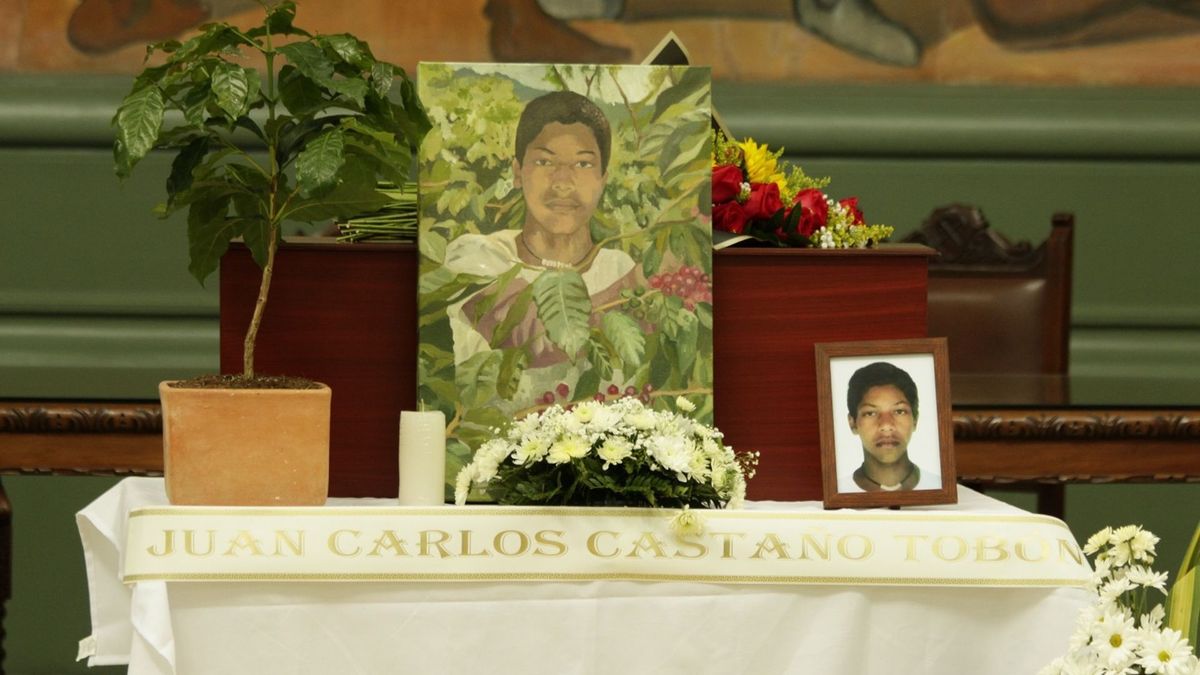 Acto digno honra memoria de joven antioqueño desaparecido en 2002