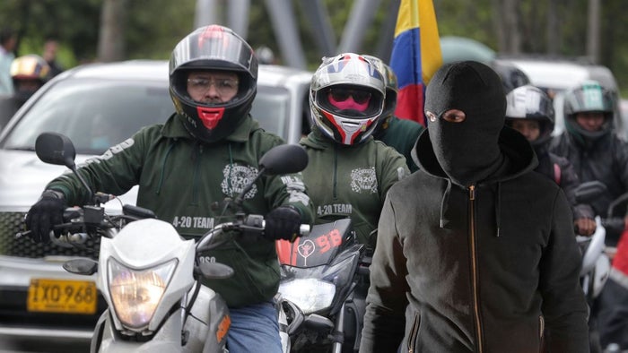 Imagen ilustrativa de robo a motociclistas