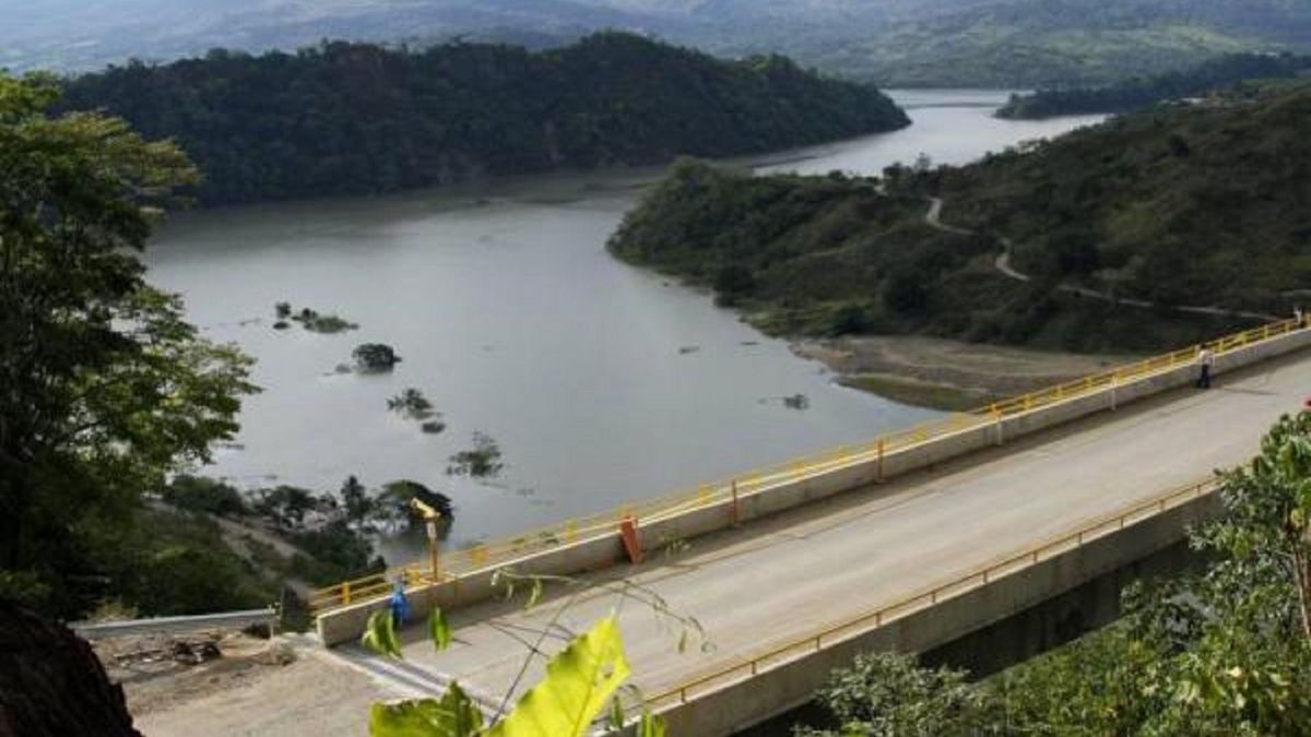 Evalúan vertimientos Hidrosogamoso por lluvias