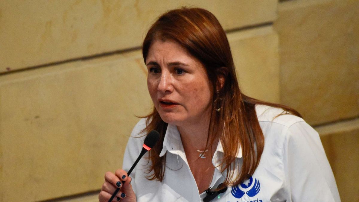 Iris Marín, defensora del Pueblo