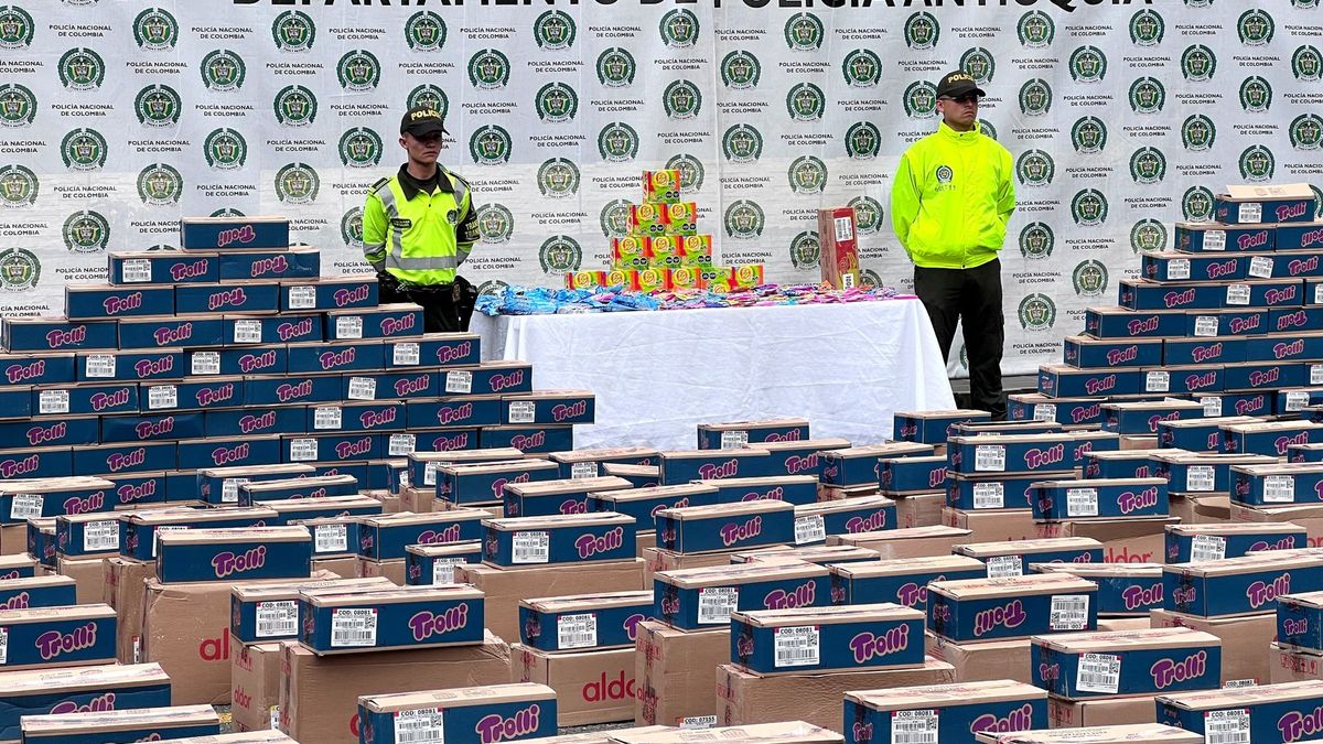 Cae en Bello cargamento de 7 toneladas de dulces robados avaluado en $150 millones