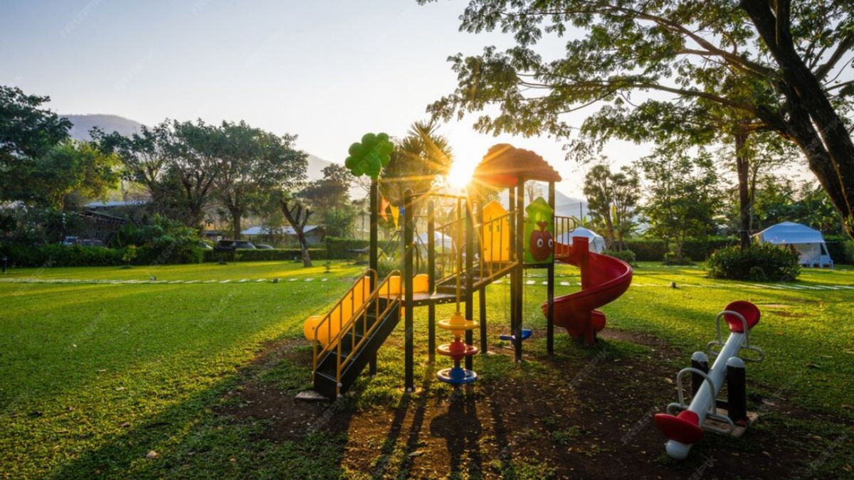 Parque infantil referencia