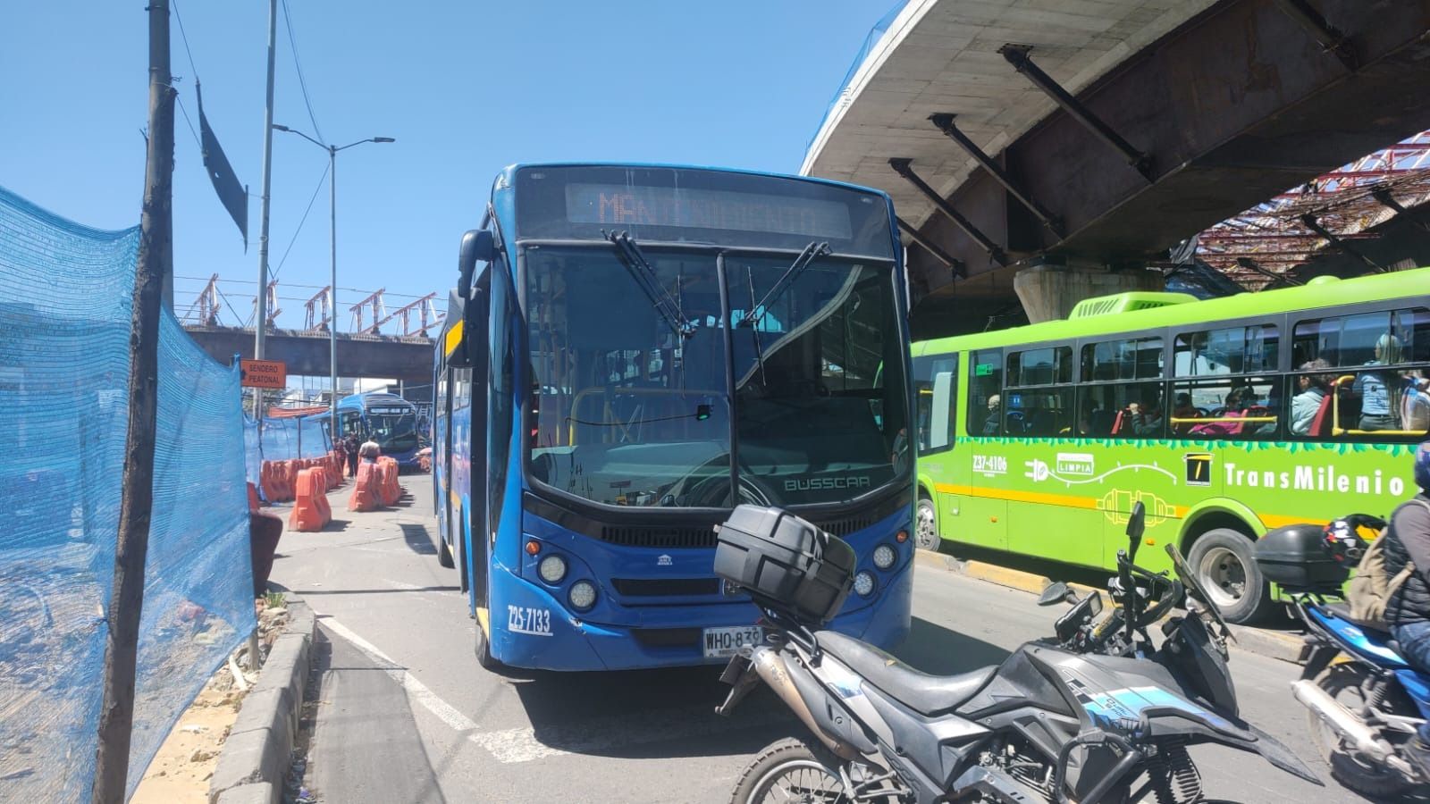 Bus de SITP varado en Kennedy