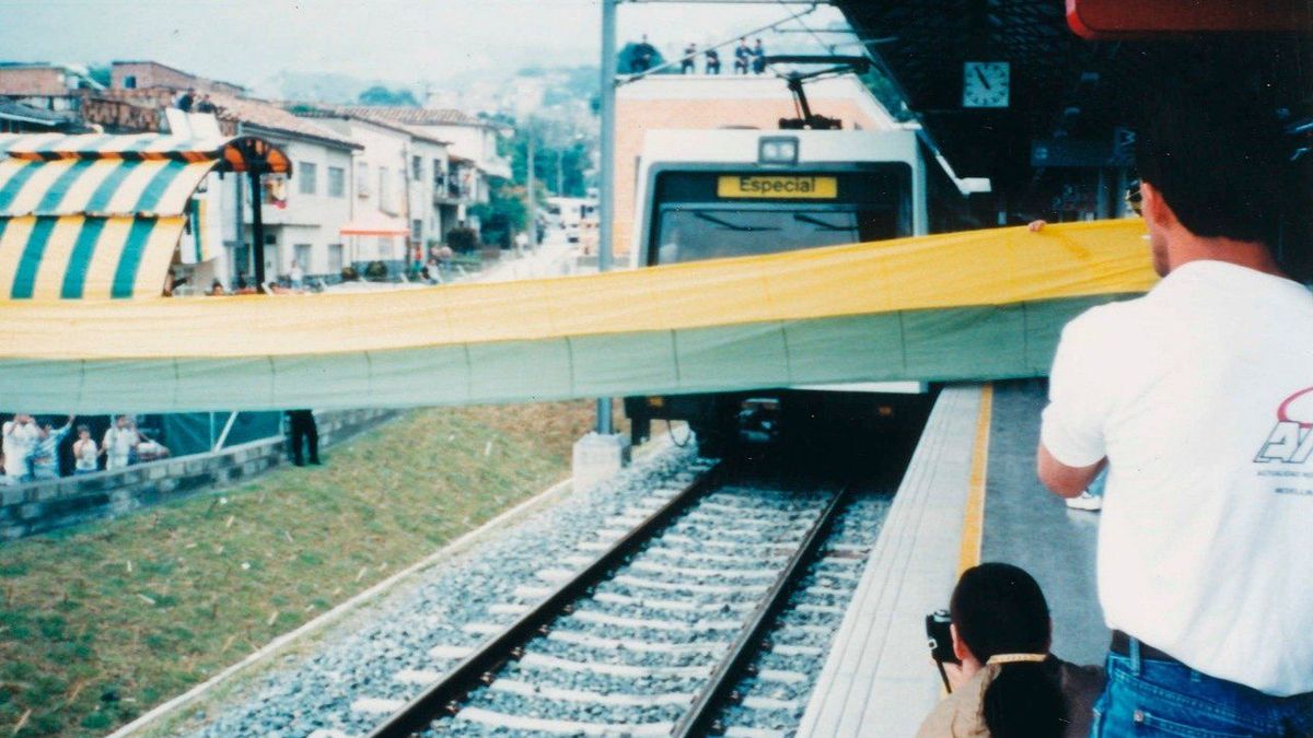 Línea B del Metro de Medellín cumple 30 años