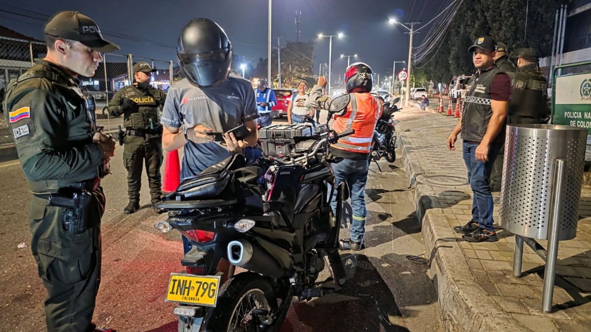 Control nocturno de tránsito en Cúcuta