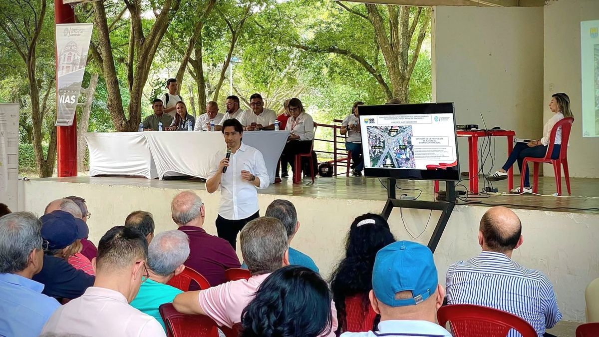 Socialización obra Intercambiador Ángel Barajas (Pinar del Río) en Los Patios