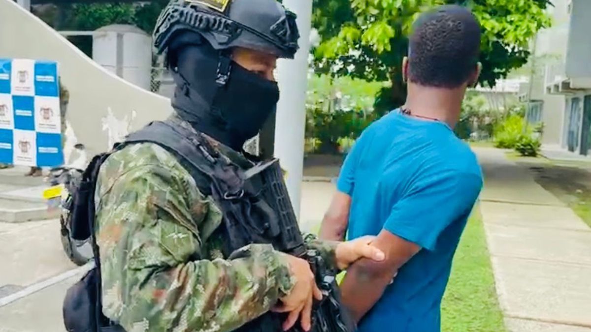 Cinco miembros de “Los Mexicanos” fueron capturados por presionar pagos con disparos dentro de negocios