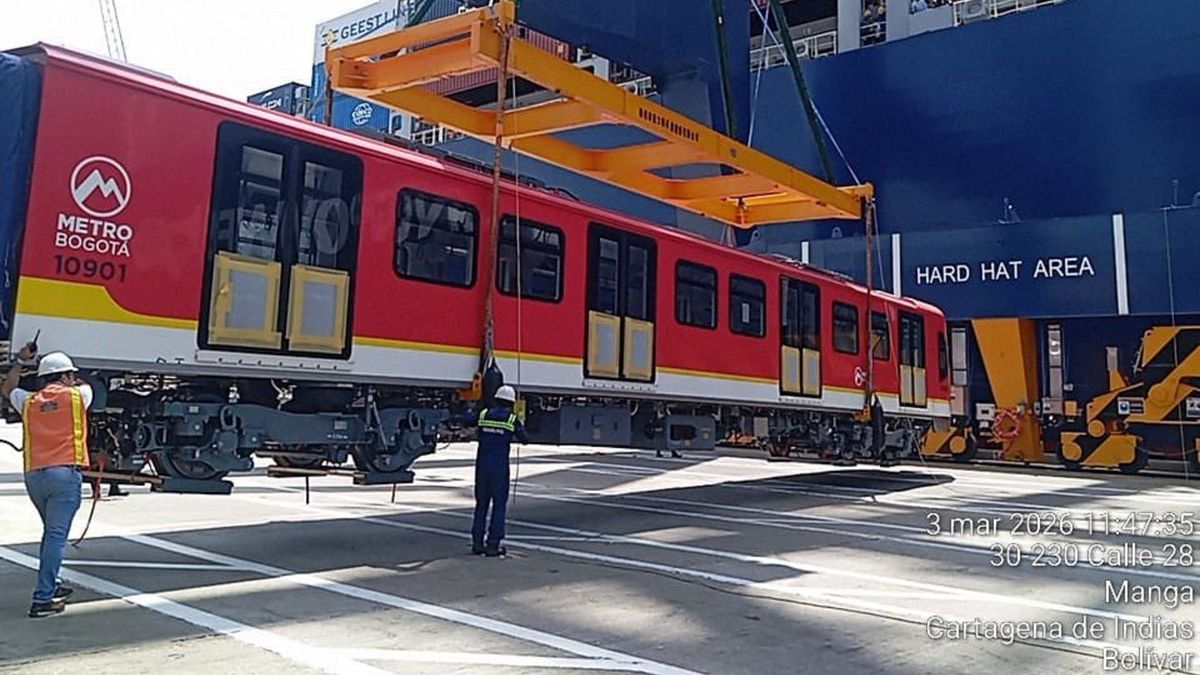 Llega el octavo tren del Metro de Bogotá a Colombia