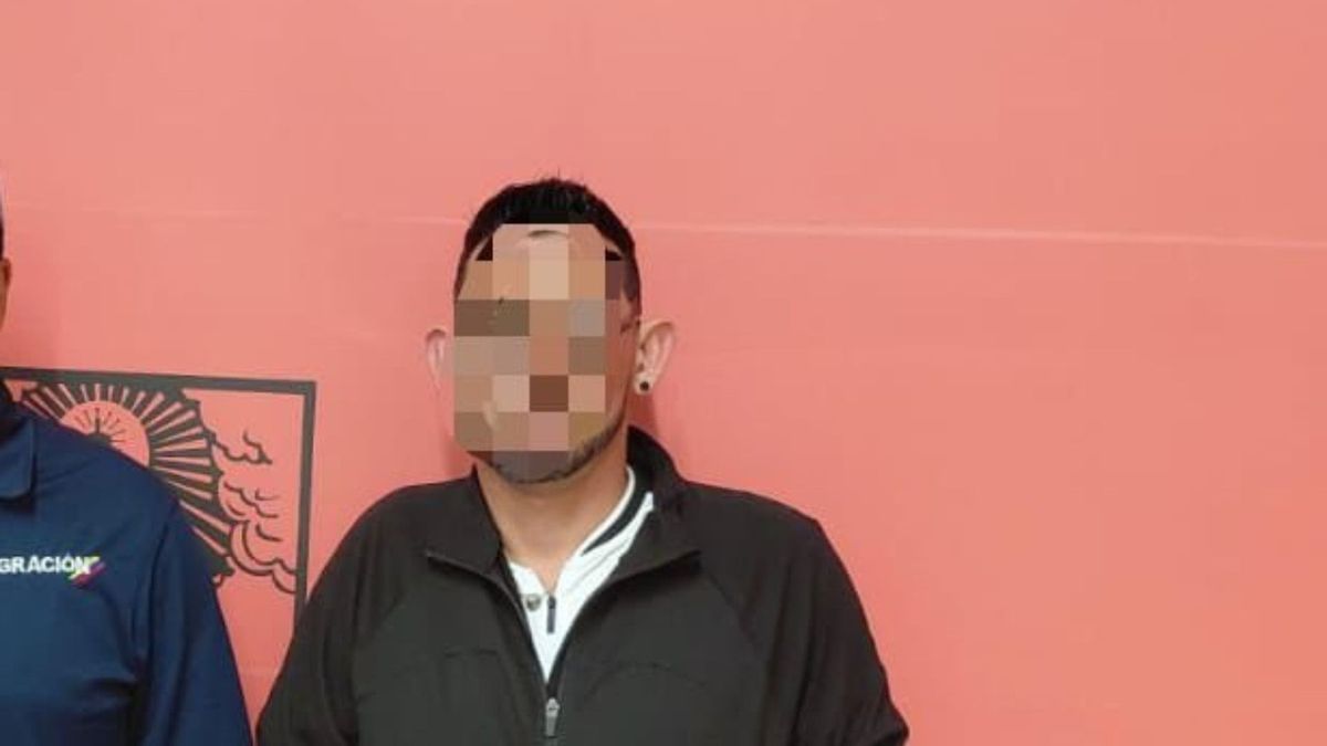 Estadounidense inadmitido