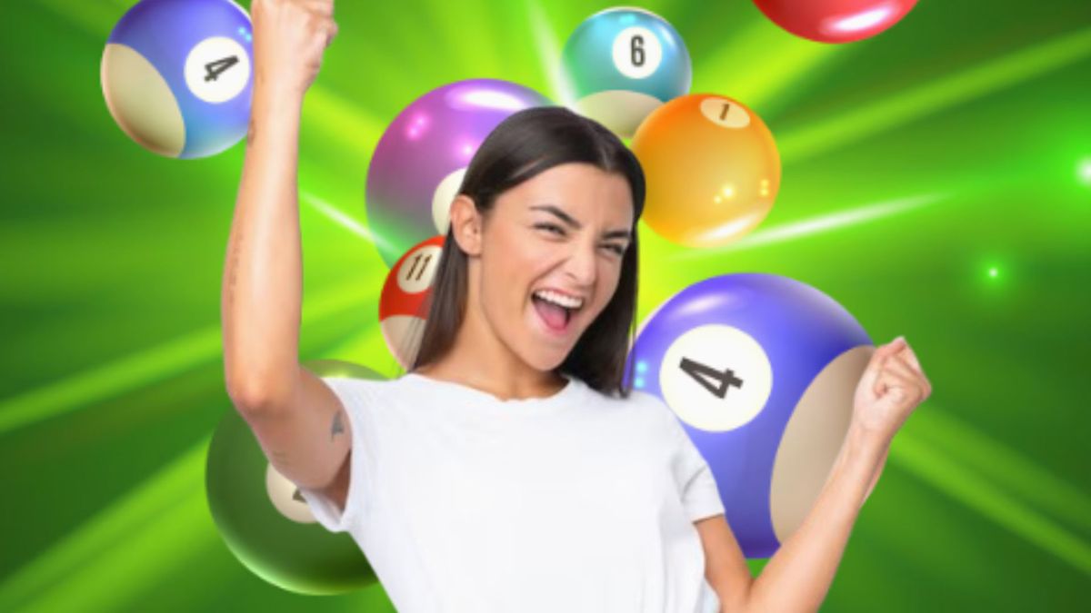 Balotas de lotería - mujer celebrando