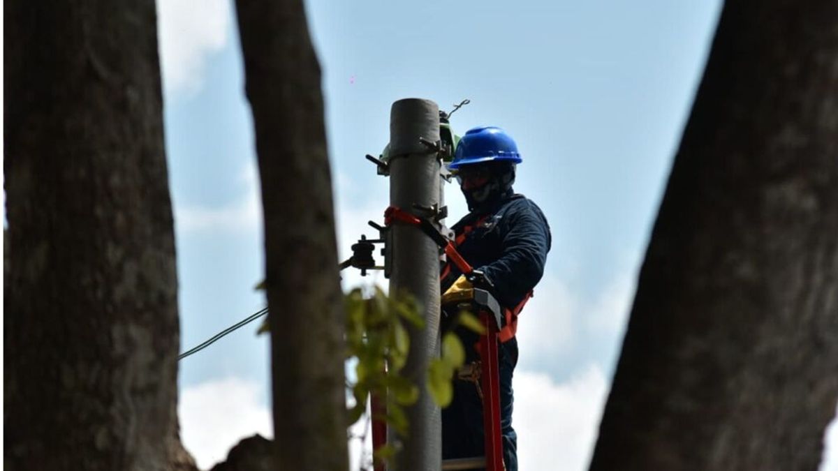 Fallas en la energía de varios municipios en Santander.