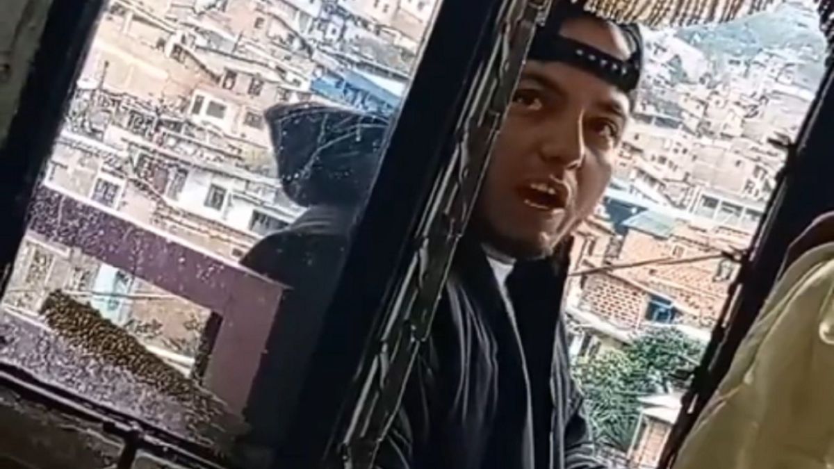 Hombre amenaza expareja en Medellín